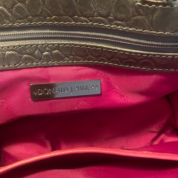 Grey croc print evening purse - Picture 4 of 4